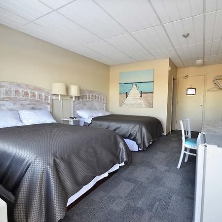 St. Norbert Hotel وينيبج الغرفة الصورة